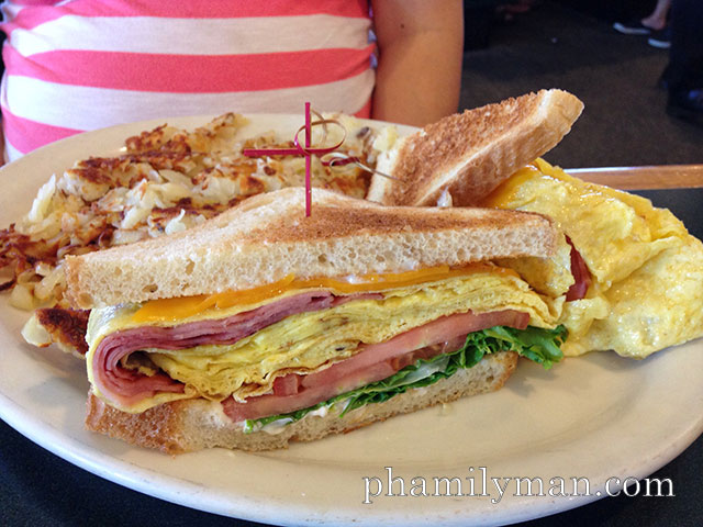 flappy-jacks-pancake-house-orange-egg-meat-sandwich