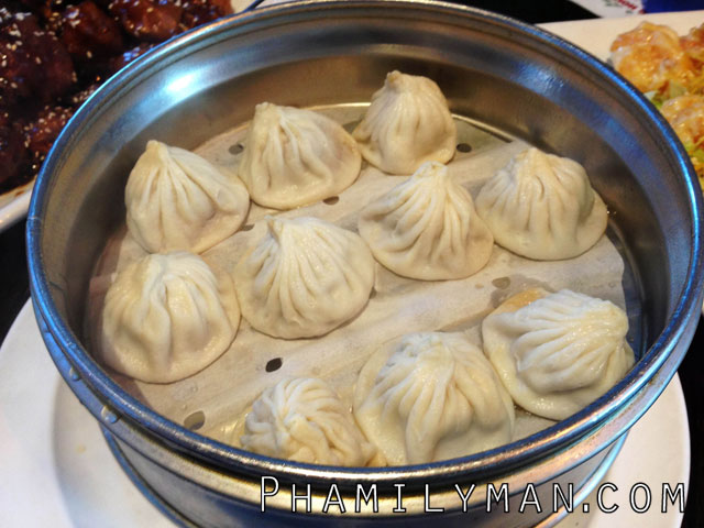 mamas-lu-dumpling-house-monterey-park-juicy-pork-dumplings