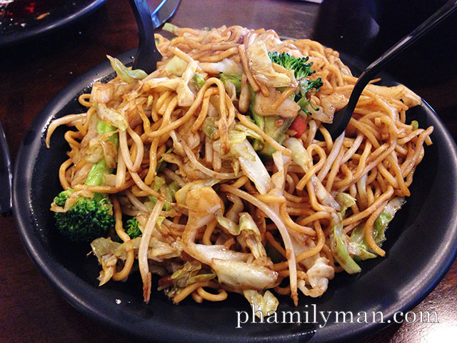 mix-gourmet-yorba-linda-vegetable-chow-mein