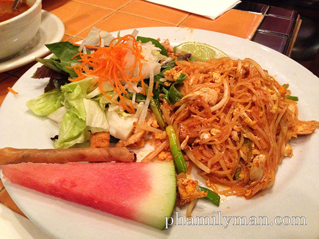 neecha-thai-oakland-pad-thai