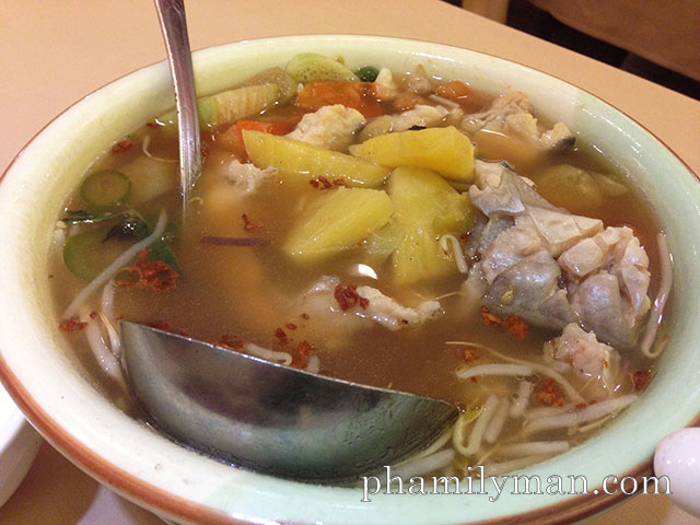 newport-seafood-restaurant-rowland-heights-catfish-hot-sour-soup