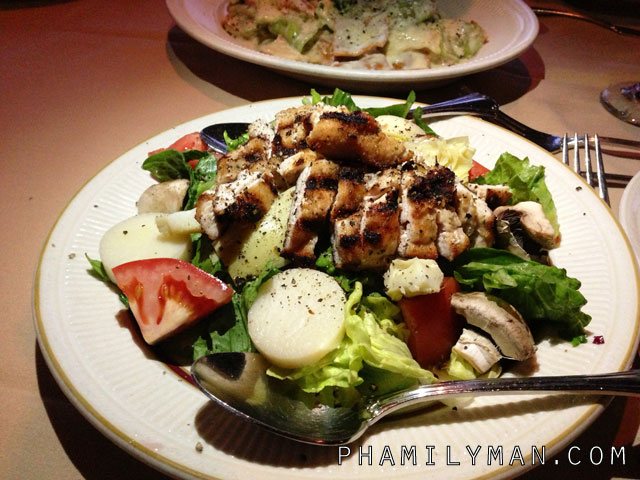 rothschilds-fine-italian-corona-del-mar-chicken-salad