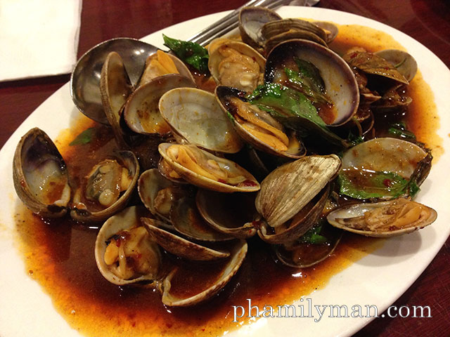 thai-nakorn-garden-grove-clams